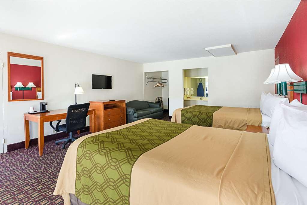 Econo Lodge Martinsville Room photo